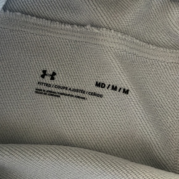 Under Armour short bundle sz M. - Picture 2 of 6